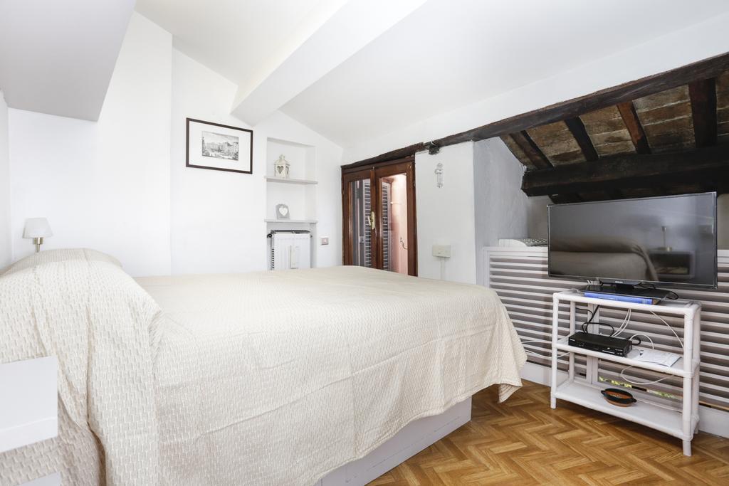 Pantheon Terrace Apartment Rome Bagian luar foto