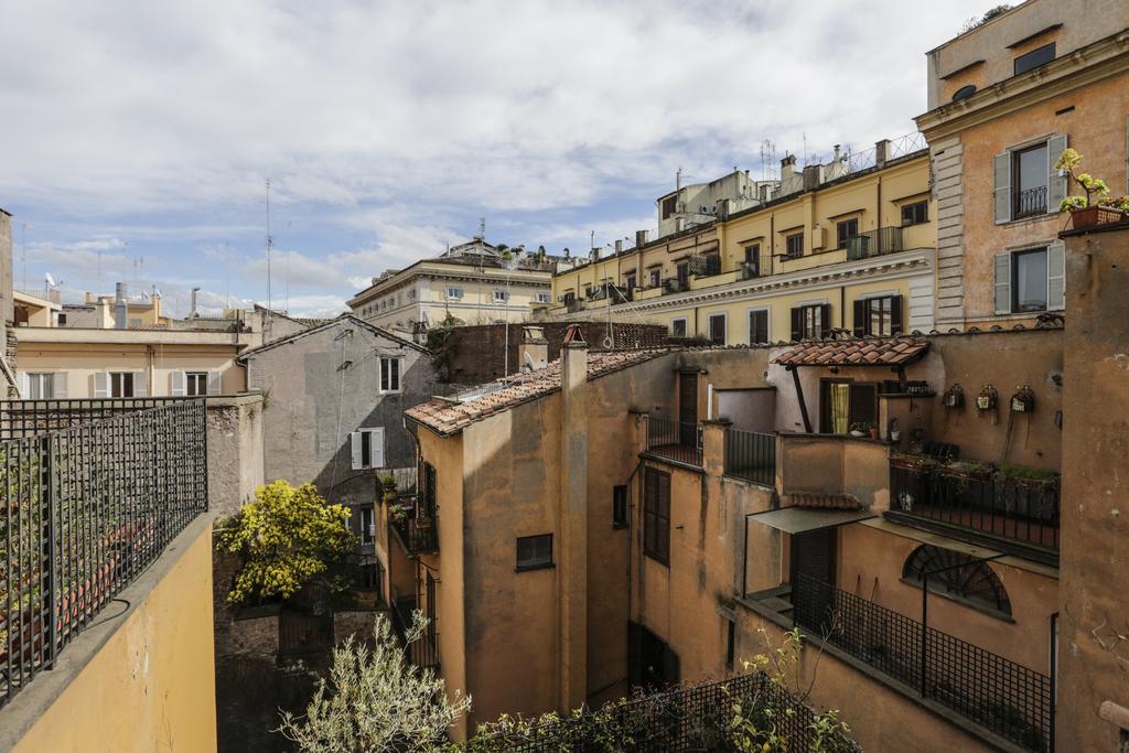 Pantheon Terrace Apartment Rome Bagian luar foto
