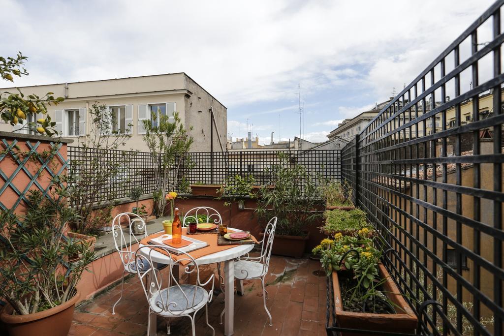 Pantheon Terrace Apartment Rome Bagian luar foto